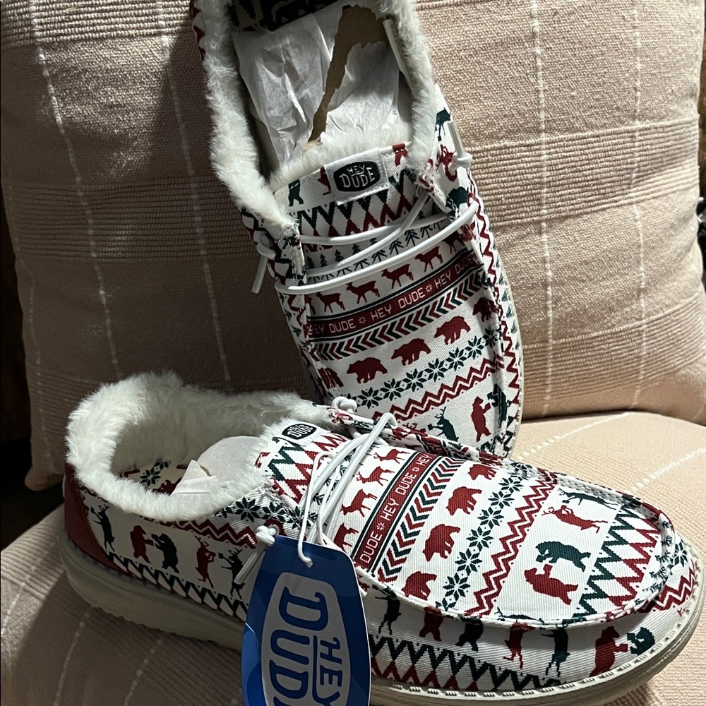 Hey Dude Wendy Slip-On Faux-Fur Lined Holiday Cheers NWT Shoes